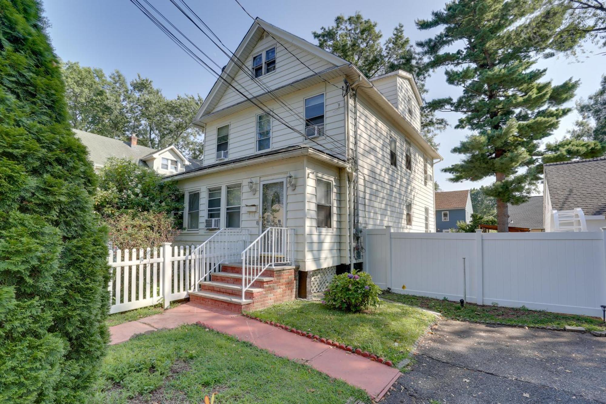 Cozy Condo About 11 Mi To Manhattan, Pets Welcome ทีเนค ภายนอก รูปภาพ