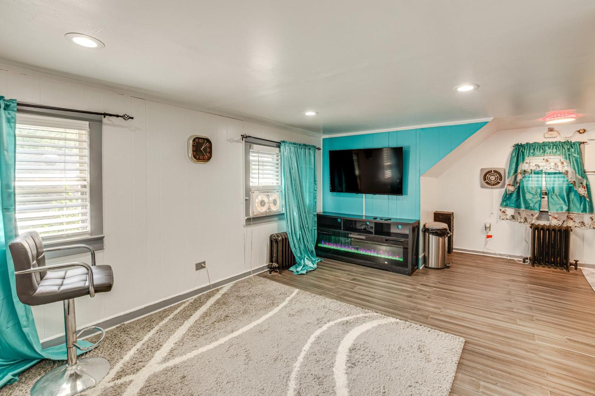 Cozy Condo About 11 Mi To Manhattan, Pets Welcome ทีเนค ภายนอก รูปภาพ